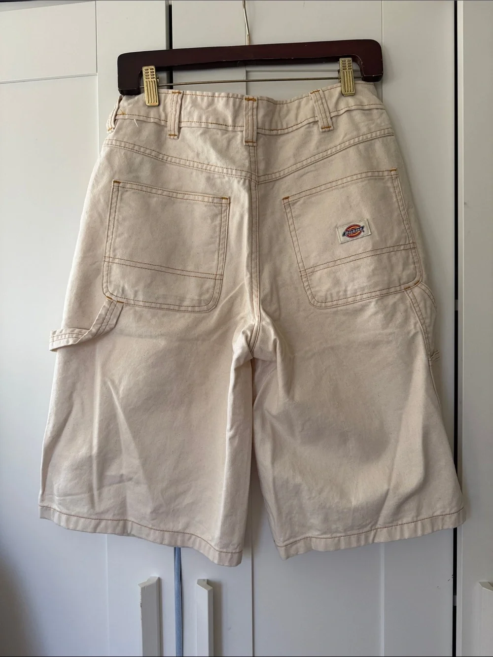Dickies Women’s Cream Carpenter Bermudas